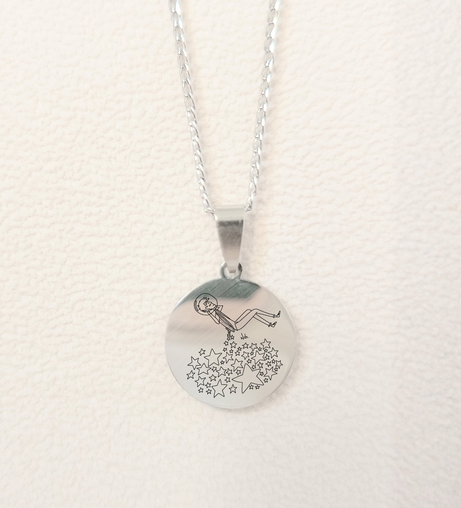 Collar Circular con dibujo