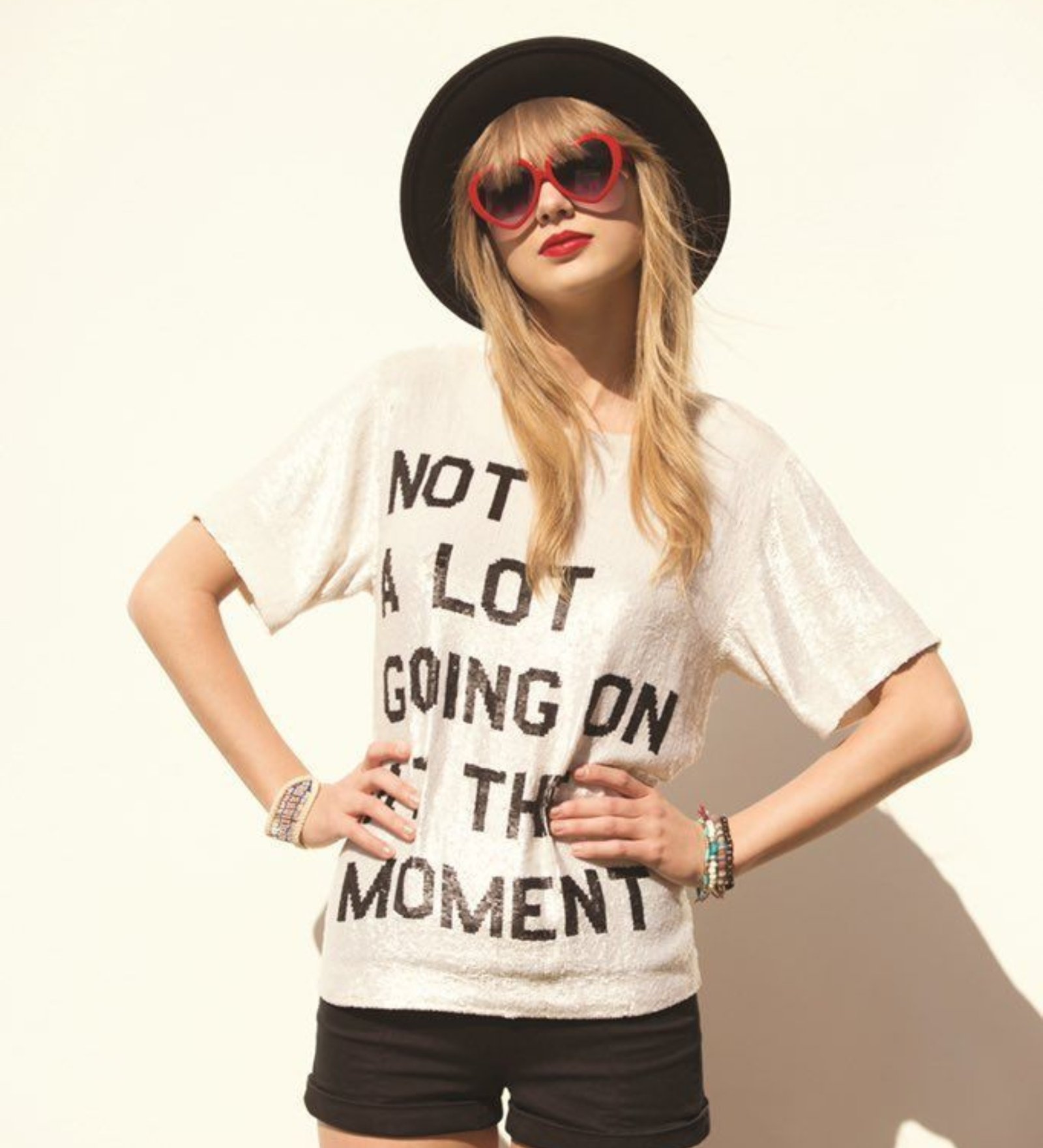 Collar Rectangular con foto dibujada + texto / fecha digitado