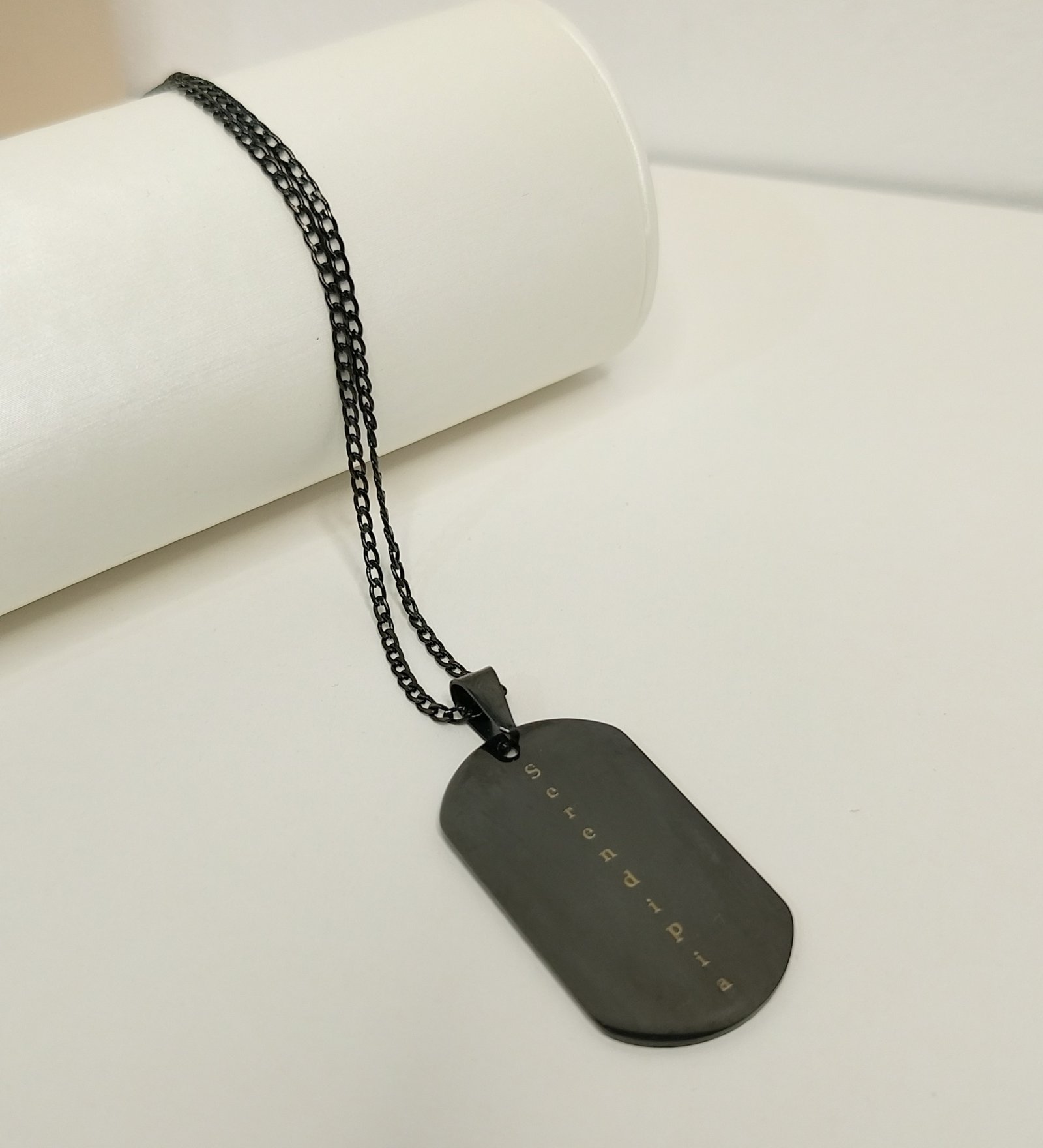 Collar Estilo militar con texto / fecha digitado